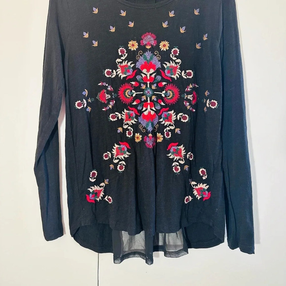 Lucky brand Embroidered sheer back long sleeve top size M - Picture 3 of 14